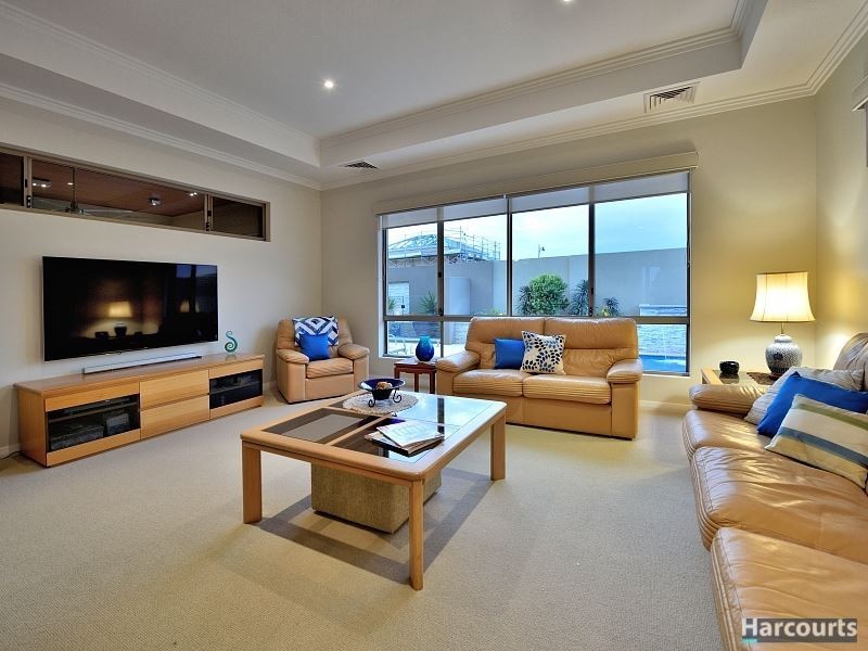 13 George Hibbert Road, Madora Bay WA 6210