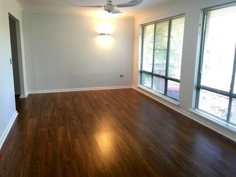 2 Cyprus Gardens, Halls Head WA 6210