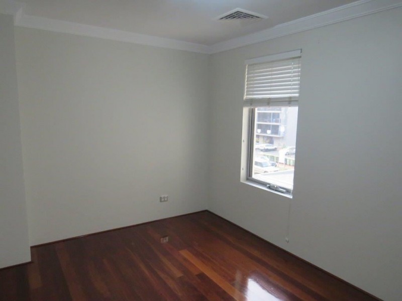 6/7 Florian Mews, Mandurah WA 6210