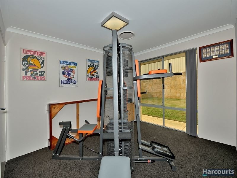 54 Cawana Parkway, Lakelands WA 6180