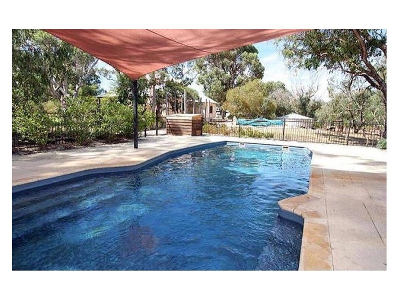 44 Serpentine Way, Stake Hill WA 6210