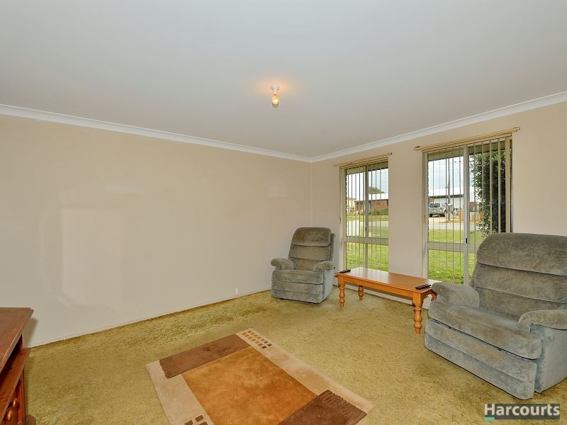 25 Crawford Street, Mandurah WA 6210