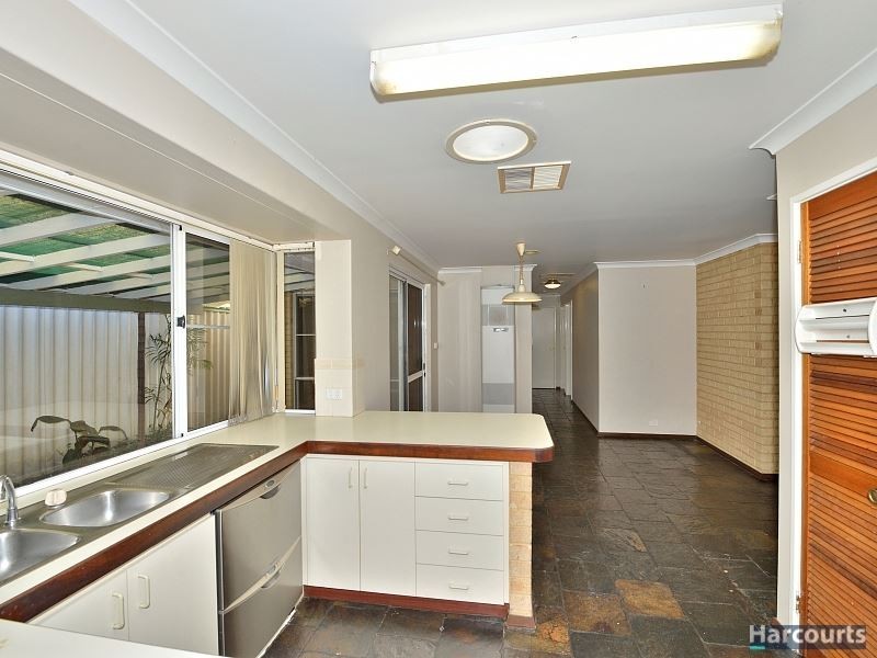 7 Stevenson Street, Dudley Park WA 6210