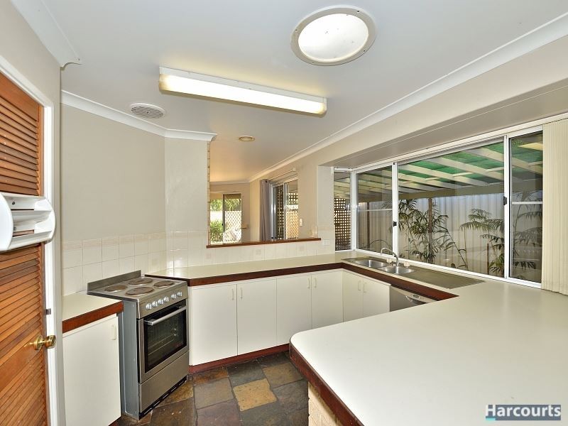 7 Stevenson Street, Dudley Park WA 6210