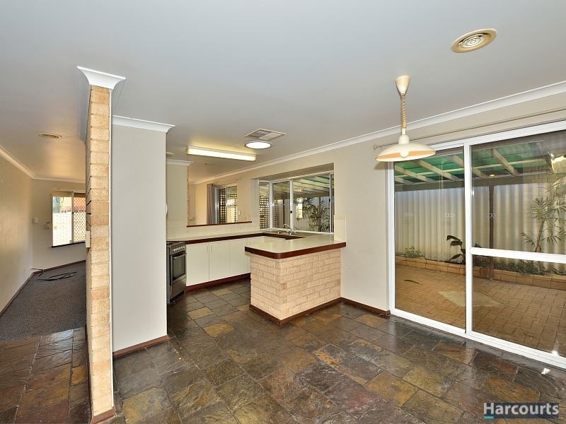 7 Stevenson Street, Dudley Park WA 6210