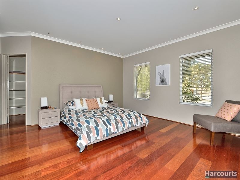 1 Dalona Parkway, Lakelands WA 6180