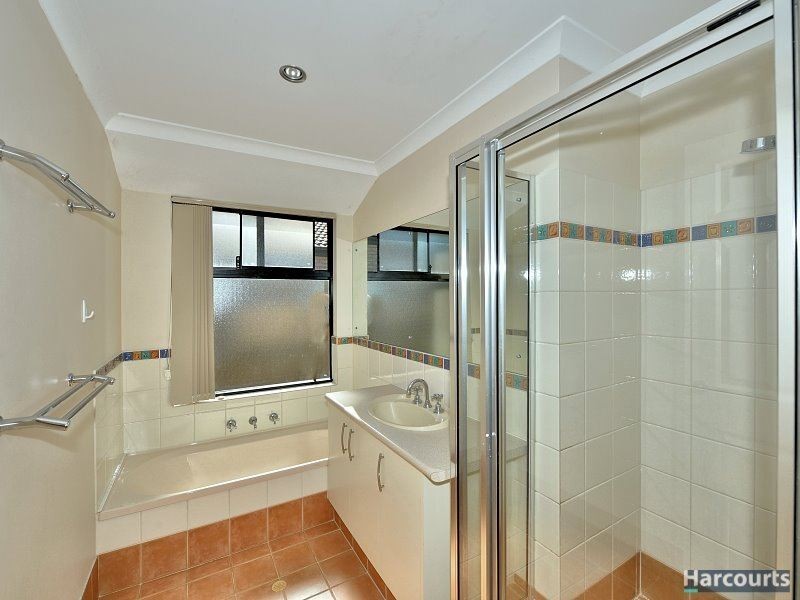 12 Boardwalk Boulevard, Halls Head WA 6210