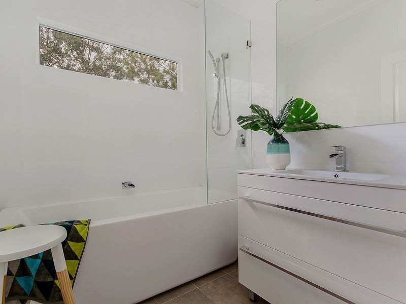 40 Medina Avenue, Medina WA 6167