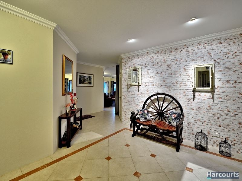 5 Emma Way, Coodanup WA 6210