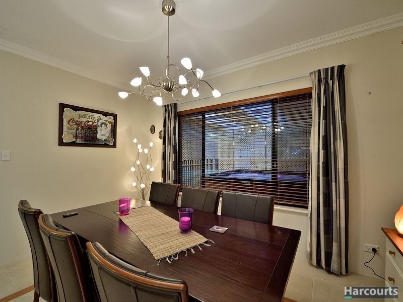 5 Emma Way, Coodanup WA 6210