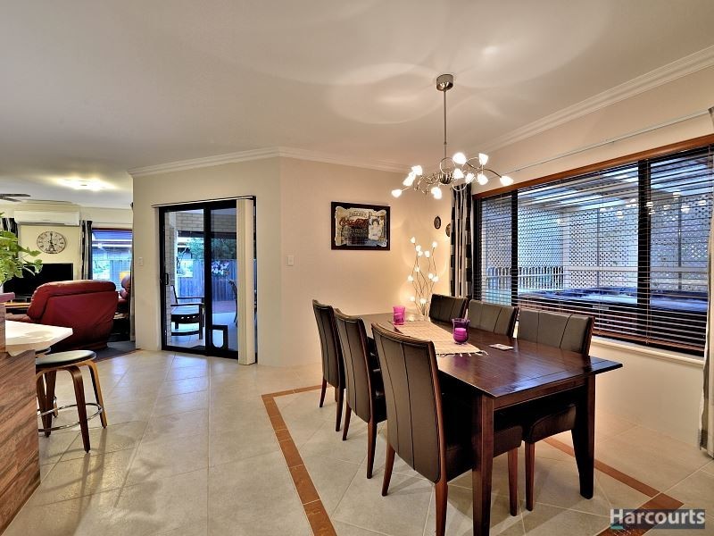 5 Emma Way, Coodanup WA 6210