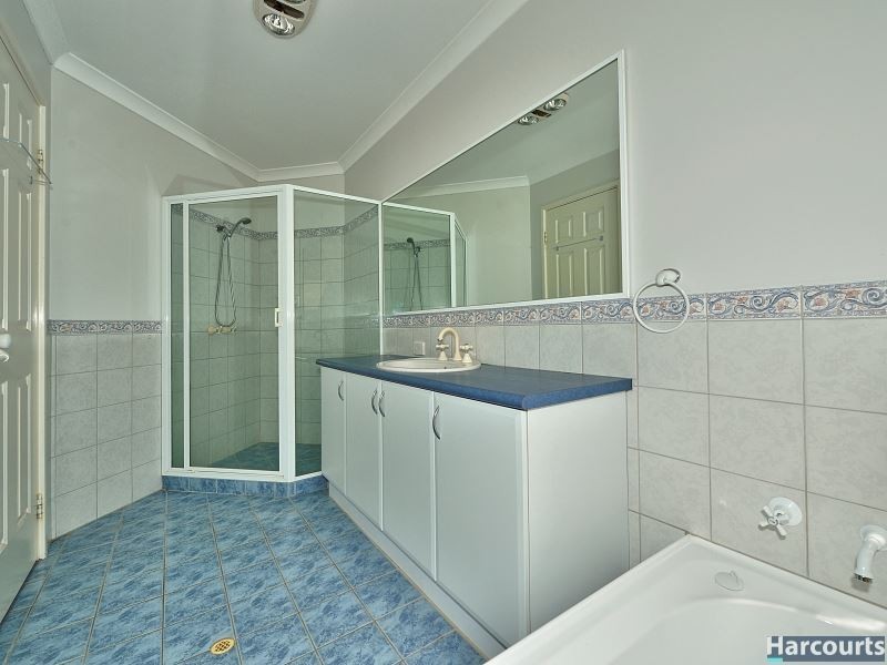 9 Waterville Retreat, Meadow Springs WA 6210