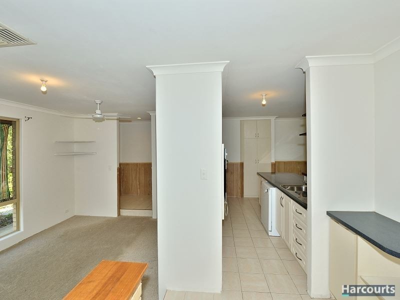 25 Zambesi Drive, Greenfields WA 6210