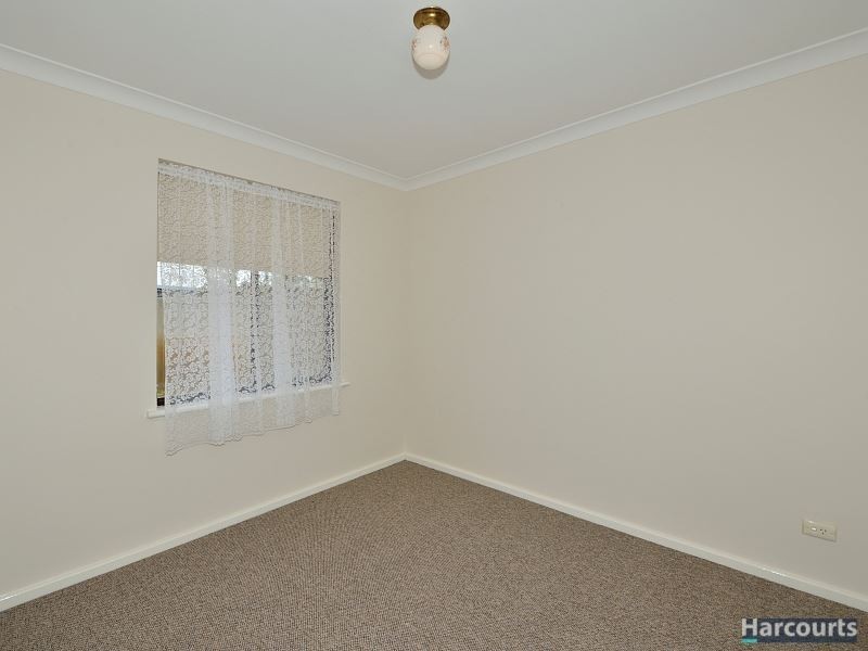 5 Kolan Close, Dudley Park WA 6210