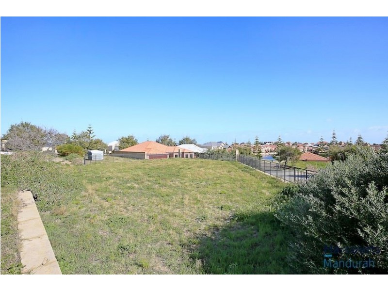 1 Mandjar Lane, Wannanup WA 6210