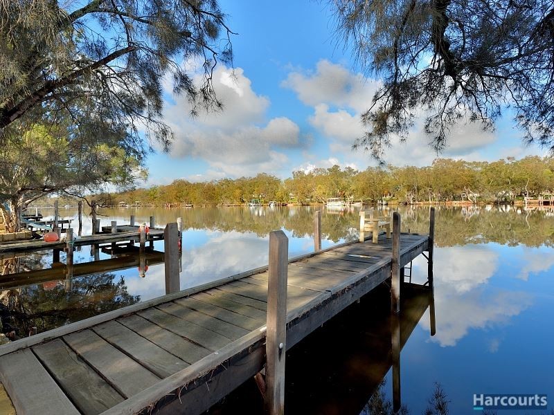 196 Culeenup Road, North Yunderup WA 6208