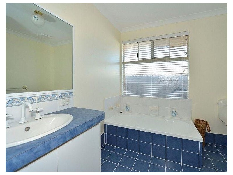 7 Bancroft Close, Greenfields WA 6210