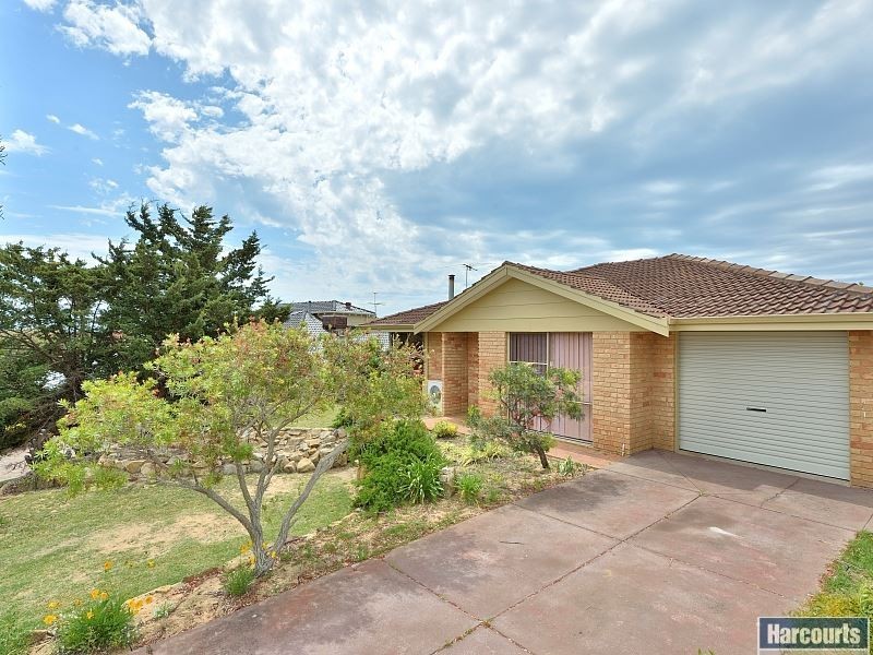 9 Fulmar Place, Halls Head WA 6210