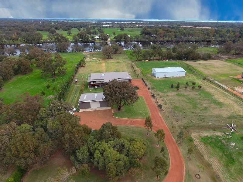 62 Thomasfield Place, Ravenswood WA 6208