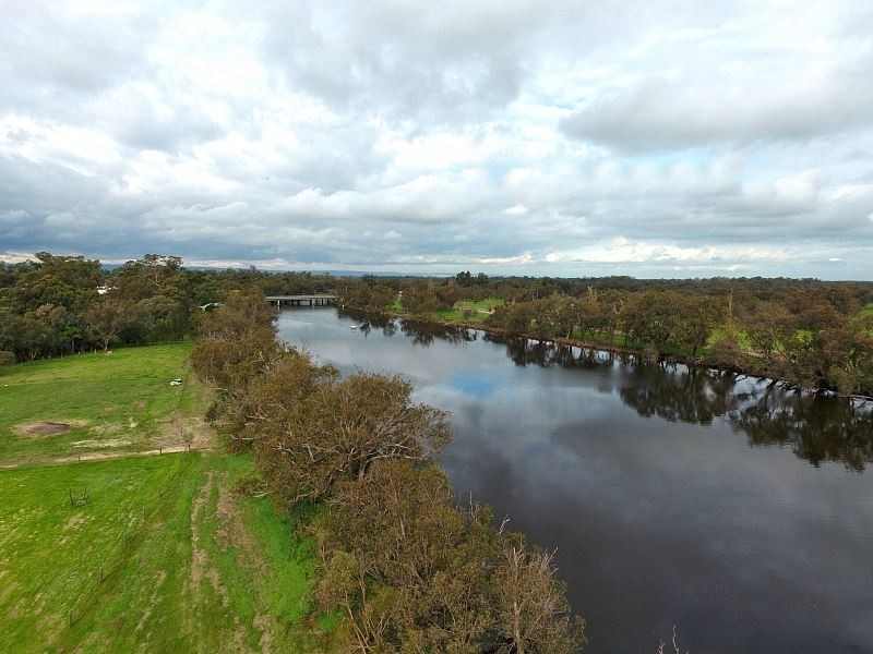 62 Thomasfield Place, Ravenswood WA 6208