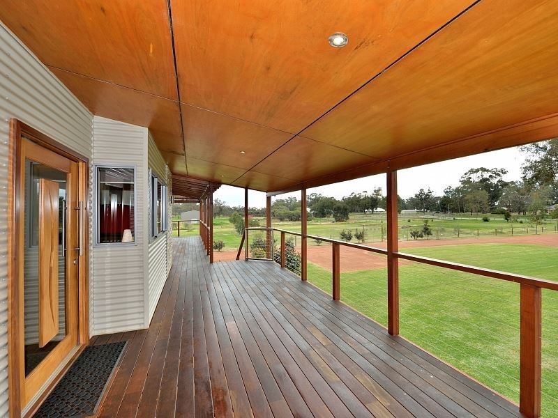 62 Thomasfield Place, Ravenswood WA 6208