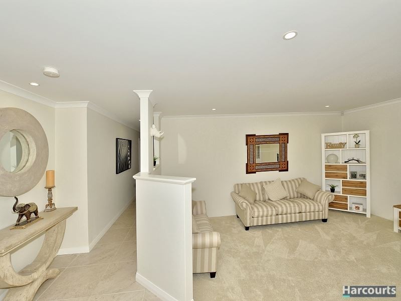28 Peaceful Waters Drive, Barragup WA 6209