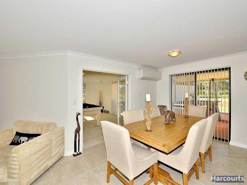 28 Peaceful Waters Drive, Barragup WA 6209