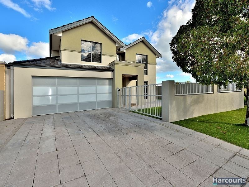 8 Gael Place, Dudley Park WA 6210