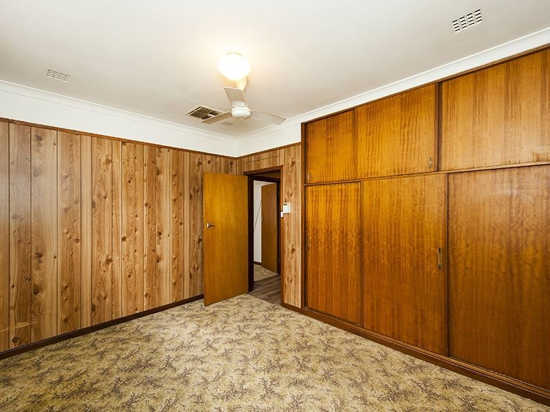 30 Hesse Street, Waroona WA 6215