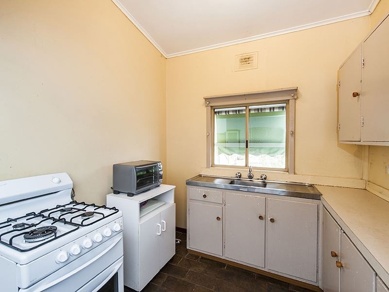 156 South West Highway, Waroona WA 6215