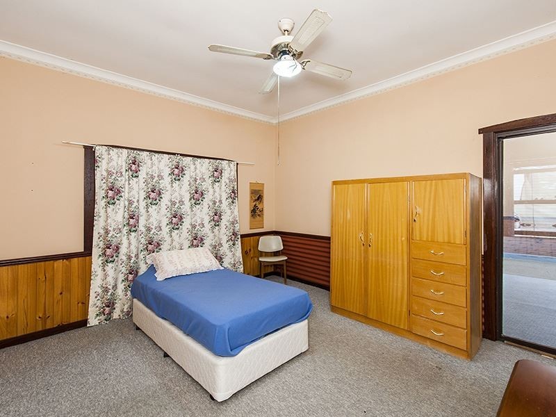 156 South West Highway, Waroona WA 6215