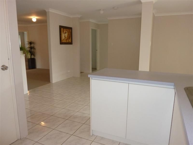 6 Fontanna Court, Greenfields WA 6210