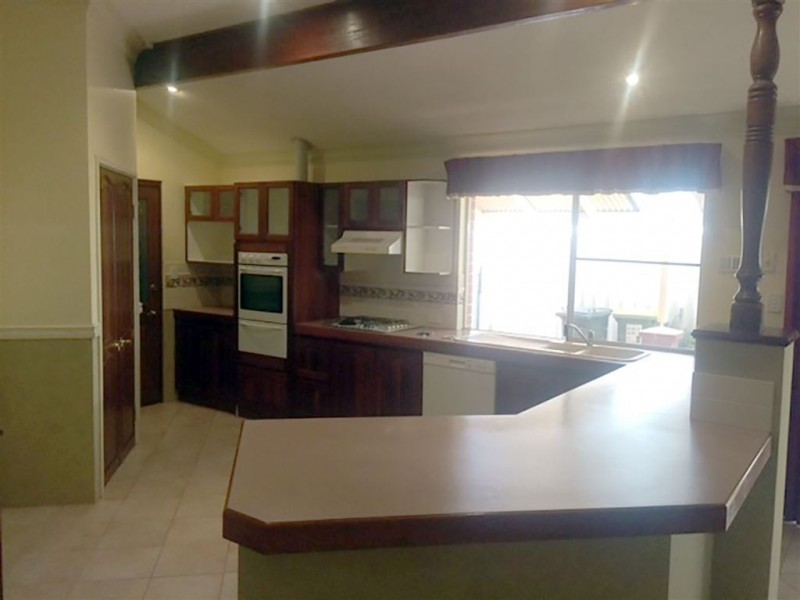 33 Seawind Drive, Silver Sands WA 6210