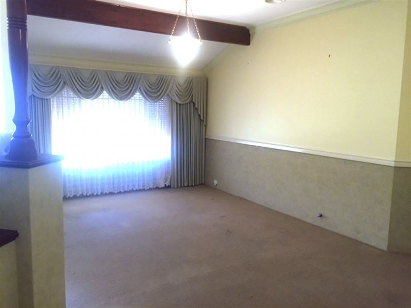 33 Seawind Drive, Silver Sands WA 6210