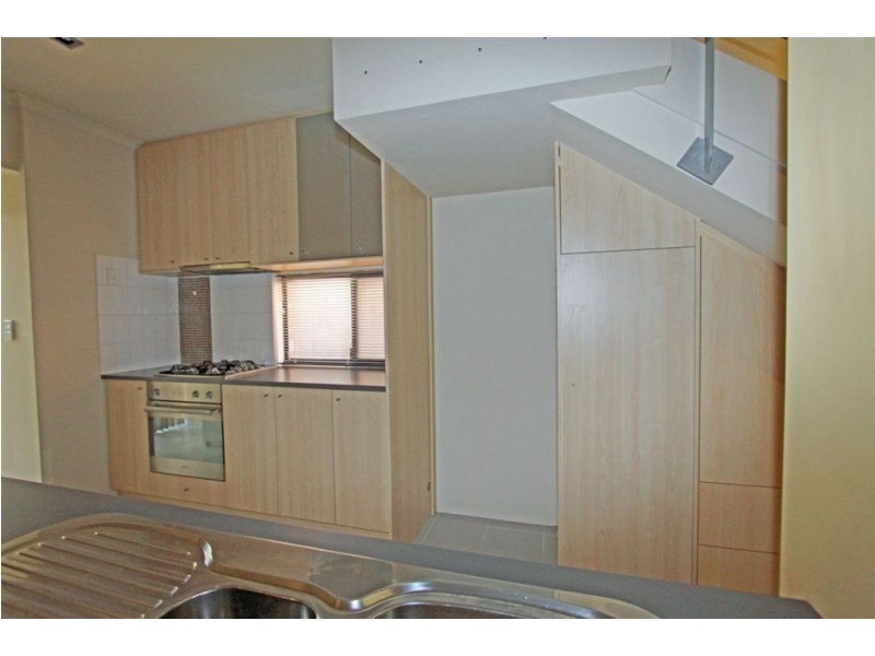 13/1 Mariners Cove drive, Dudley Park WA 6210