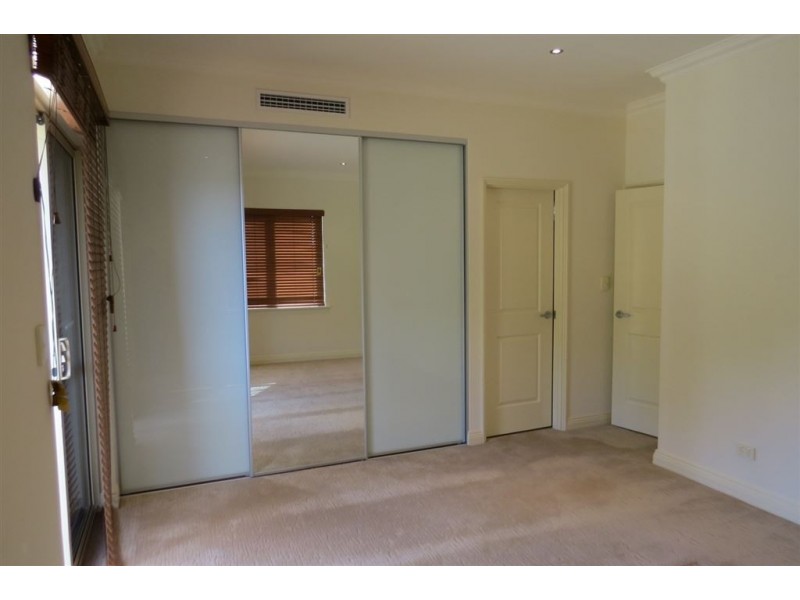 2 Len Howard Drive, Erskine WA 6210