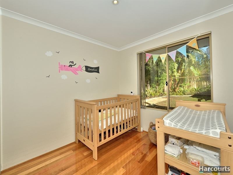 39 Honeysuckle Ramble, Halls Head WA 6210