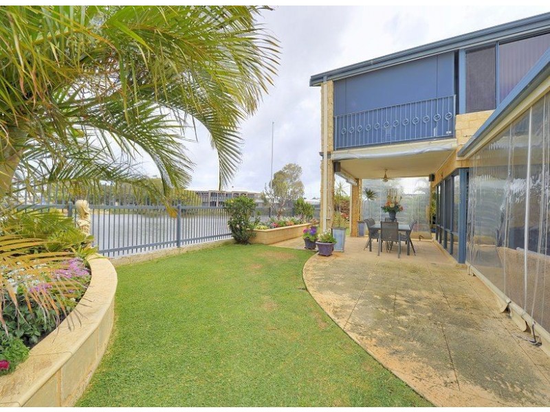 22 Carnarvon Way, Erskine WA 6210