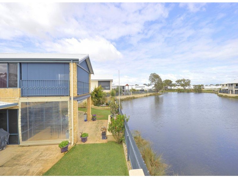 22 Carnarvon Way, Erskine WA 6210