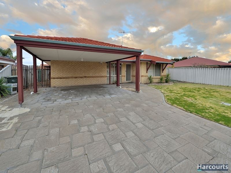 4 Round Hill Drive, Port Kennedy WA 6172