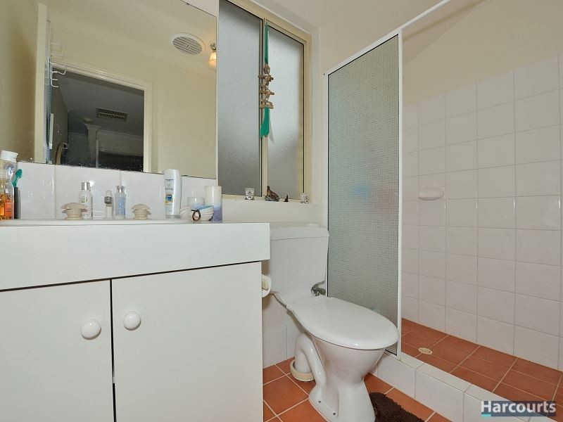 4 Round Hill Drive, Port Kennedy WA 6172