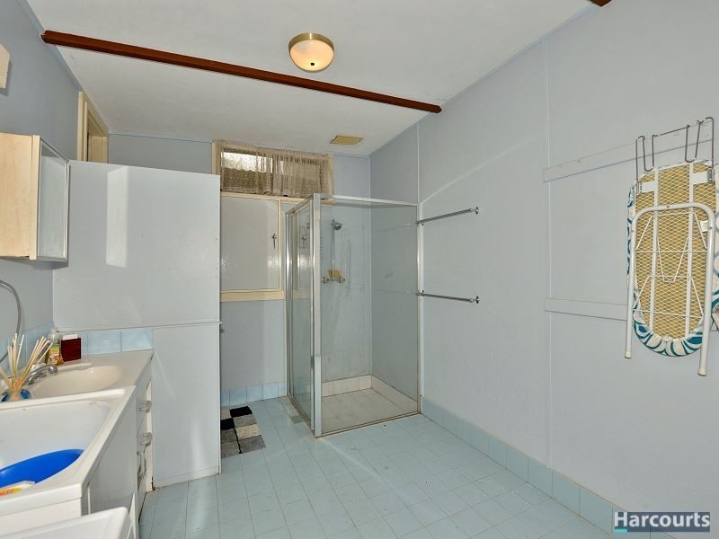 25 Wanjeep Street, Coodanup WA 6210