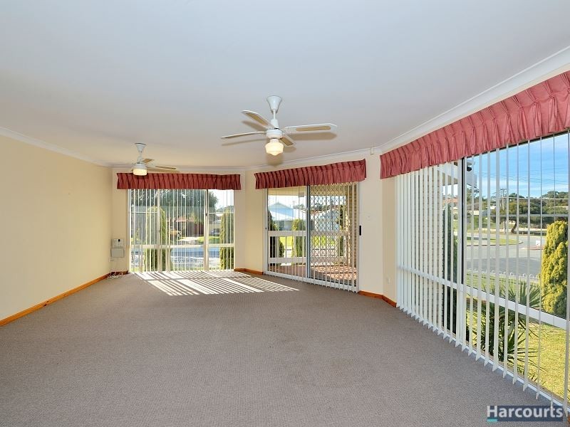 28 Clytie Road, Silver Sands WA 6210