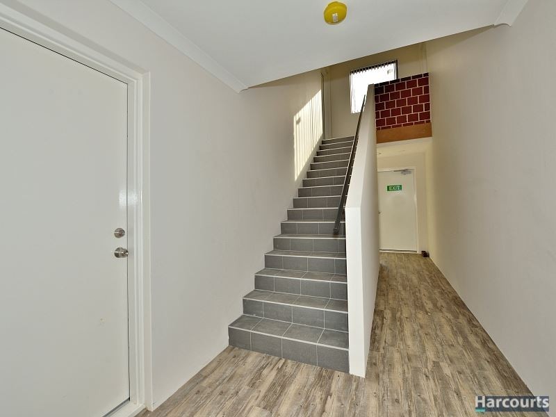 4/9 Hancock Street, Mandurah WA 6210