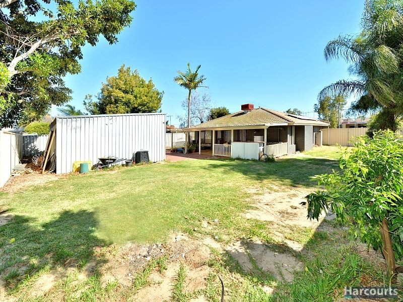 11 Maclaggan Turn, Coodanup WA 6210