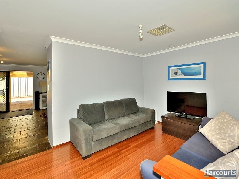 11 Maclaggan Turn, Coodanup WA 6210