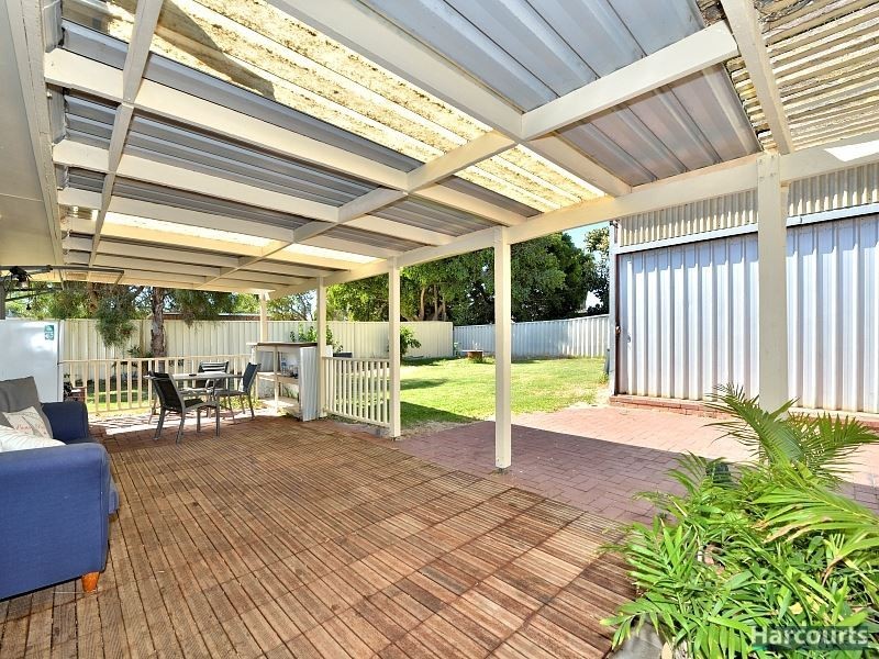 11 Maclaggan Turn, Coodanup WA 6210