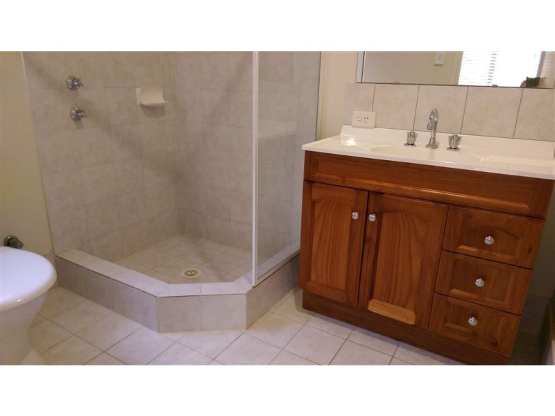 13 Tyneside Loop, Meadow Springs WA 6210