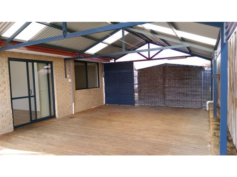 13 Tyneside Loop, Meadow Springs WA 6210