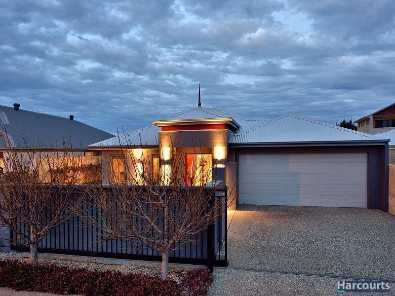 5 Crowsnest Terrace, Wannanup WA 6210